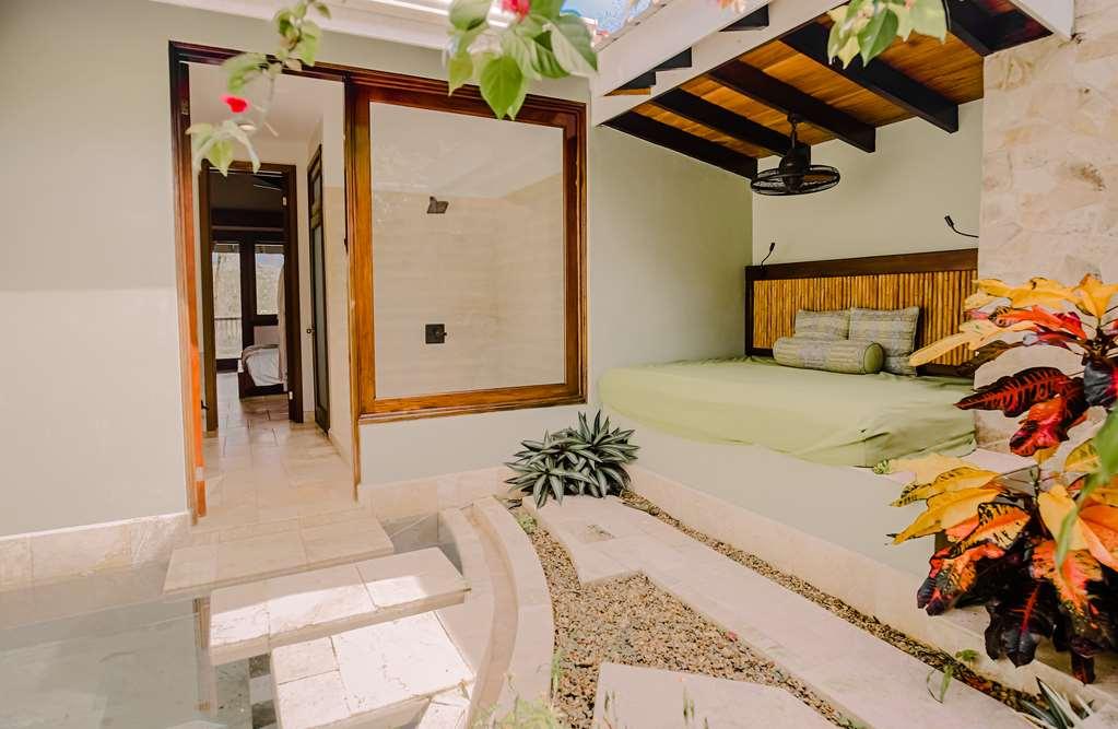 בלמופן Sleeping Giant Rainforest Lodge מראה חיצוני תמונה