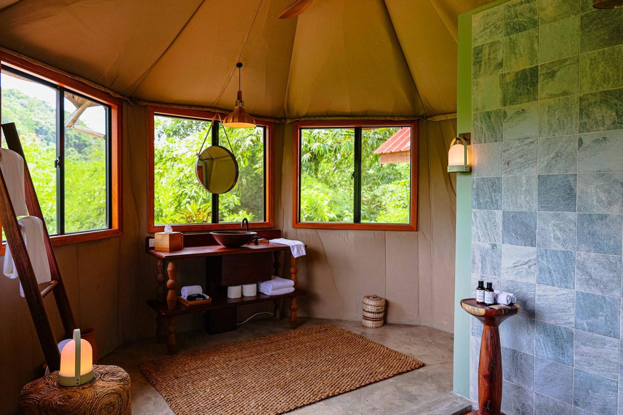 בלמופן Sleeping Giant Rainforest Lodge מראה חיצוני תמונה